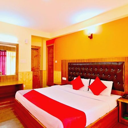 Oyo Flagship 27062 Hotel Green View Manāli Extérieur photo